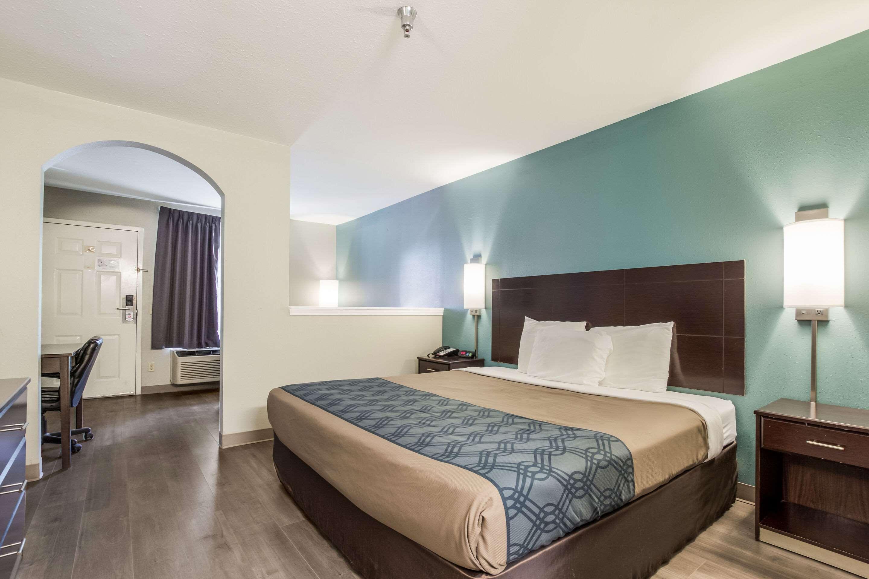 Econo Lodge Inn & Suites I-65 Brooks Eksteriør bilde